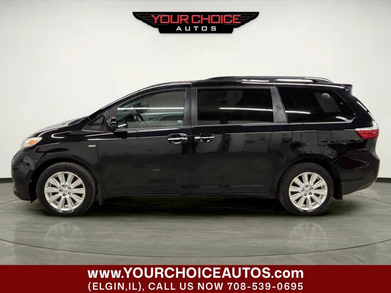 Used 2017 Toyota Sienna XLE Premium AWD/4WD image 2