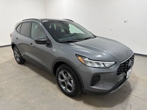 New 2026 Ford Escape ST-Line w/ Tech Pack #1 AWD/4WD image 3