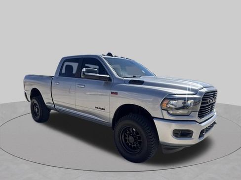 Certified 2021 RAM 2500 Big Horn w/ Night Edition AWD/4WD image 5