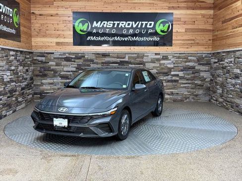 New 2026 Hyundai Elantra Blue image 4