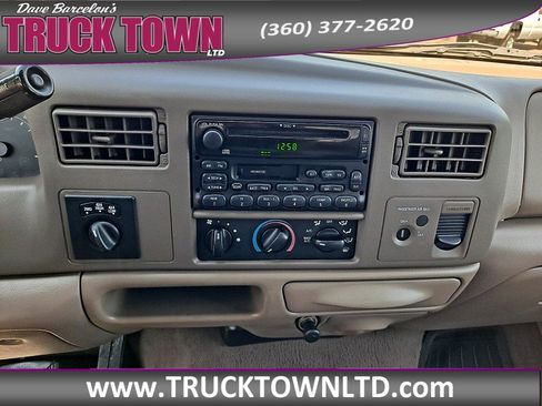Used 2001 Ford F250 Lariat image 18