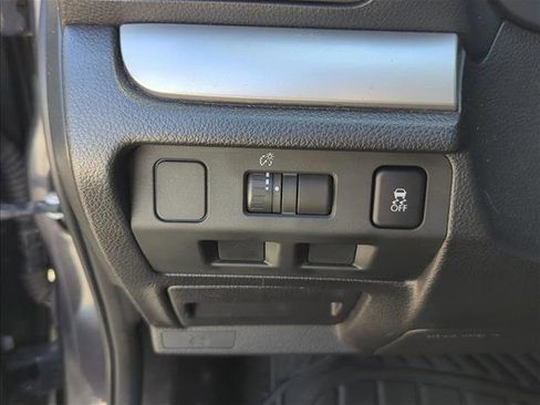 Used 2012 Subaru Impreza 2.0i image 13