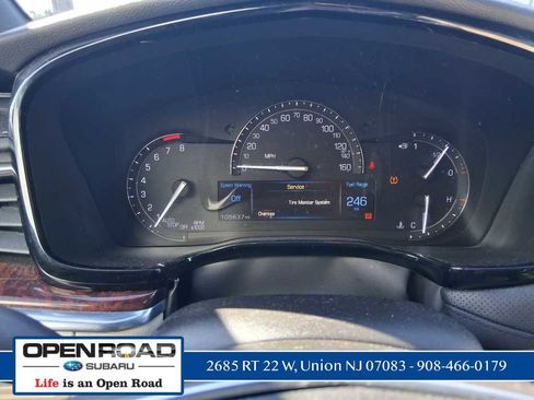 Used 2018 Cadillac XT5 Luxury w/ Driver Awareness Package image 9