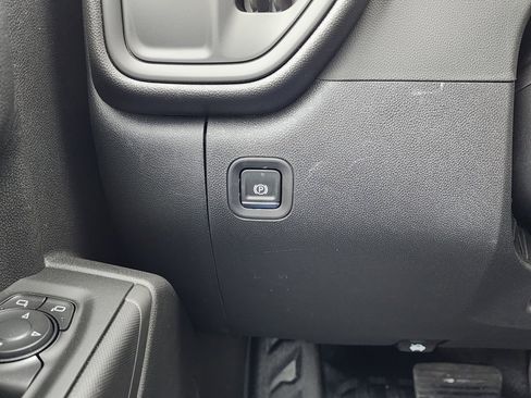 New 2026 GMC Sierra 1500 Pro w/ Pro Value Package image 22