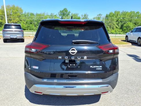 Certified 2023 Nissan Rogue Platinum w/ Platinum Premium Package AWD/4WD image 17
