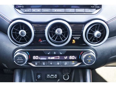 Used 2024 Nissan Sentra SR w/ SR Premium Package image 24