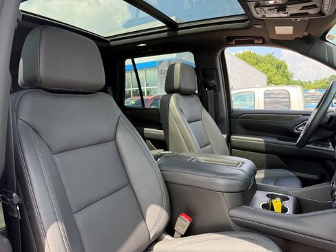 Used 2023 Chevrolet Tahoe Z71 w/ Luxury Package AWD/4WD image 26