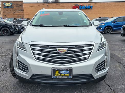 Used 2018 Cadillac XT5 Luxury w/ Driver Awareness Package AWD/4WD image 4
