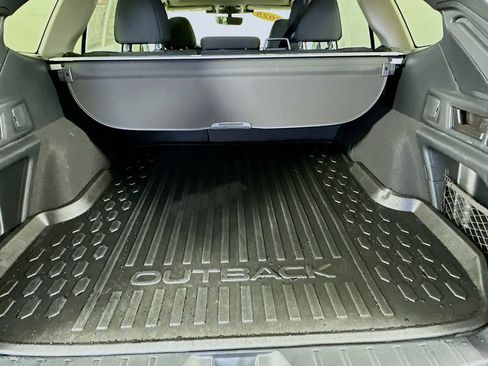 Certified 2025 Subaru Outback Premium w/ Popular Package #1A image 35