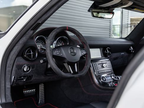 Used 2014 Mercedes-Benz SLS AMG Black Series image 49