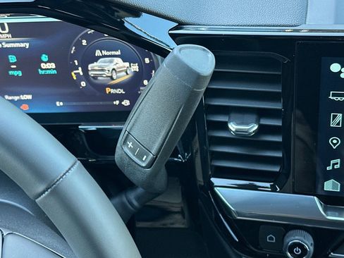 New 2026 Chevrolet Silverado 1500 LT w/ All Star Edition Plus image 21