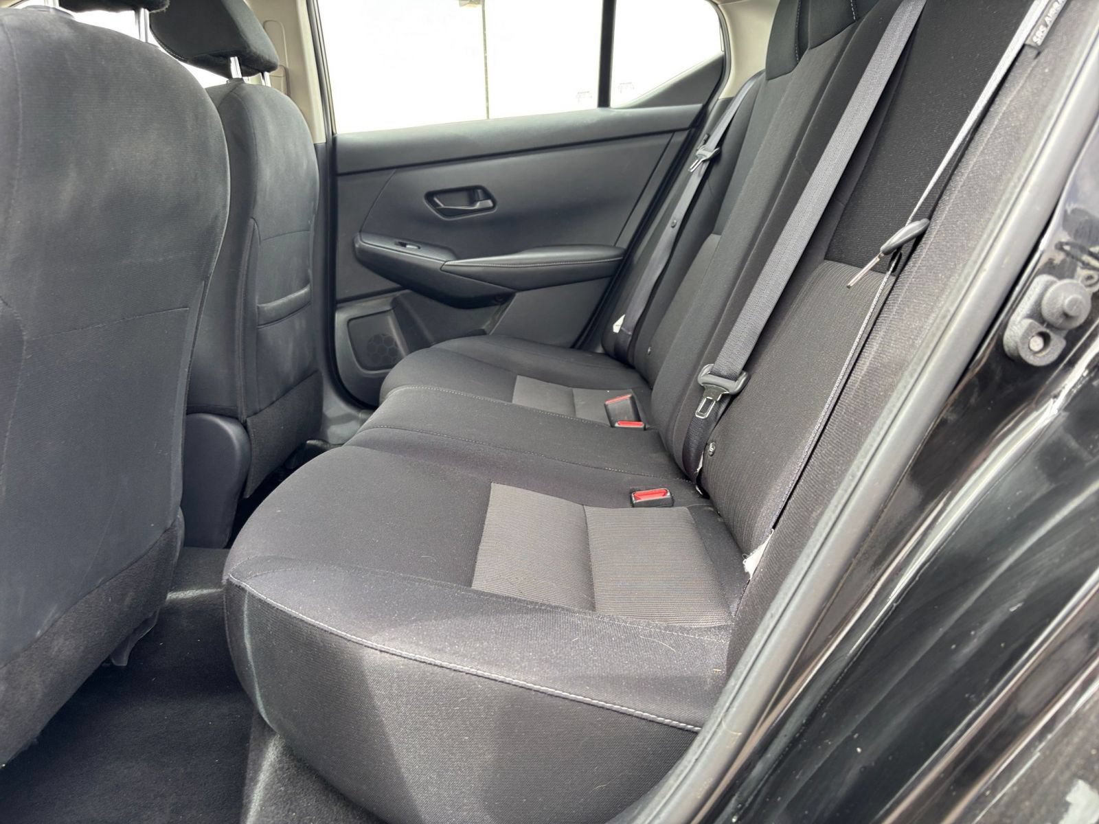 Used 2025 Nissan Sentra SV FWD image 22