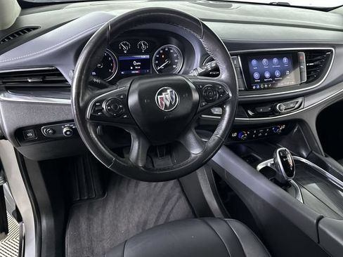 Used 2021 Buick Enclave Essence FWD image 21