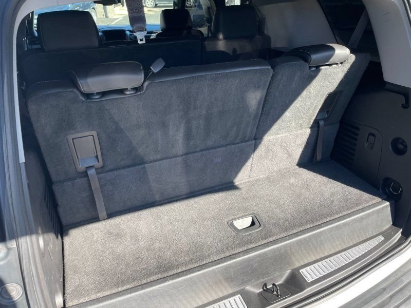 Used 2015 Chevrolet Tahoe LT AWD/4WD image 8