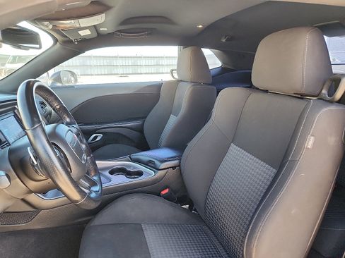 Used 2022 Dodge Challenger GT w/ Blacktop Package image 10