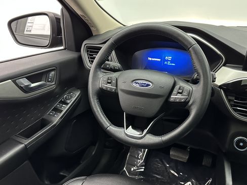 Used 2020 Ford Escape SE Sport image 27
