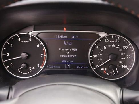 Used 2022 Nissan Altima 2.5 SR w/ Midnight Edition Package image 14