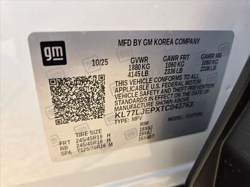 New 2026 Chevrolet Trax RS w/ Sunroof Package image 19