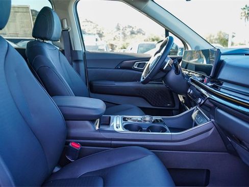 New 2026 Kia Carnival SX Prestige image 18