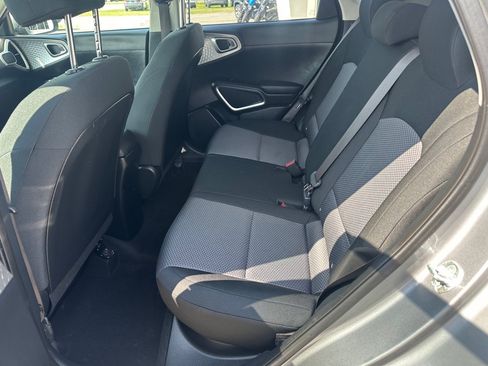 Used 2023 Kia Soul LX w/ Option Group 015 FWD image 20