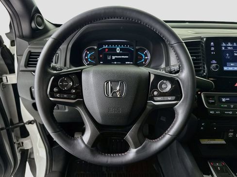 Used 2022 Honda Pilot Black Edition image 13