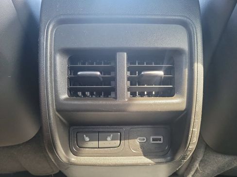 Used 2023 Cadillac XT4 Sport FWD image 24