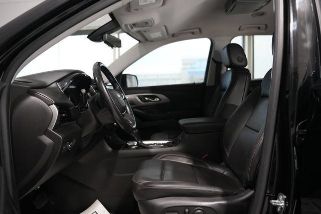 Used 2018 Chevrolet Traverse LT AWD/4WD image 17