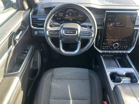 Certified 2025 GMC Acadia Elevation image 17