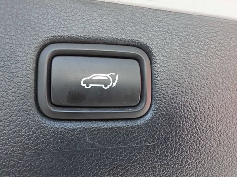 Used 2018 Hyundai Tucson Value AWD/4WD image 9
