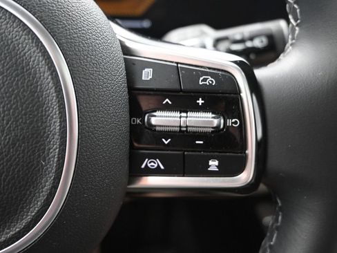 Certified 2025 Kia Sorento S w/ Panoramic Sunroof Package FWD image 27