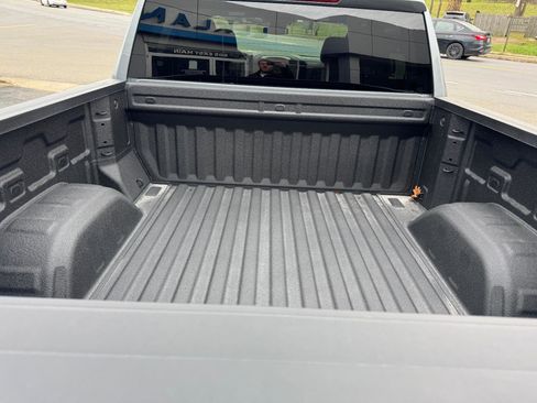 New 2026 Chevrolet Silverado 1500 Custom image 21