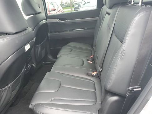 Used 2025 Hyundai Palisade SEL AWD/4WD image 12