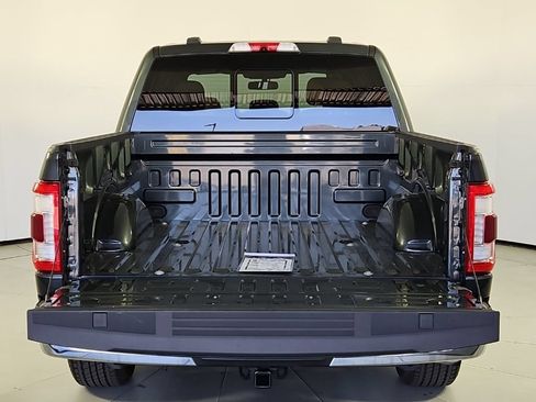 Used 2021 Ford F150 Lariat RWD image 11