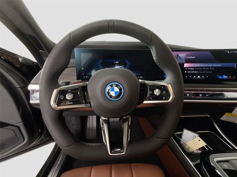 New 2026 BMW i7 xDrive60 w/ Executive Package AWD/4WD image 11
