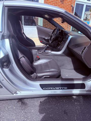 Used 2006 Chevrolet Corvette Z06 w/ Preferred Equipment Group RWD image 6