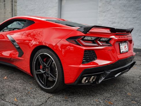 Used 2020 Chevrolet Corvette Stingray Premium Cpe w/ 3LT image 12