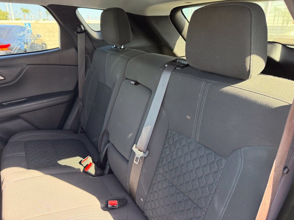 Used 2022 Chevrolet Blazer LT FWD image 8