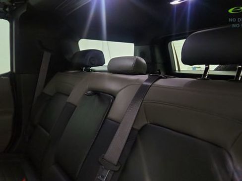 Used 2025 GMC Hummer EV 3X w/ LPO, Illumination Package AWD/4WD image 32
