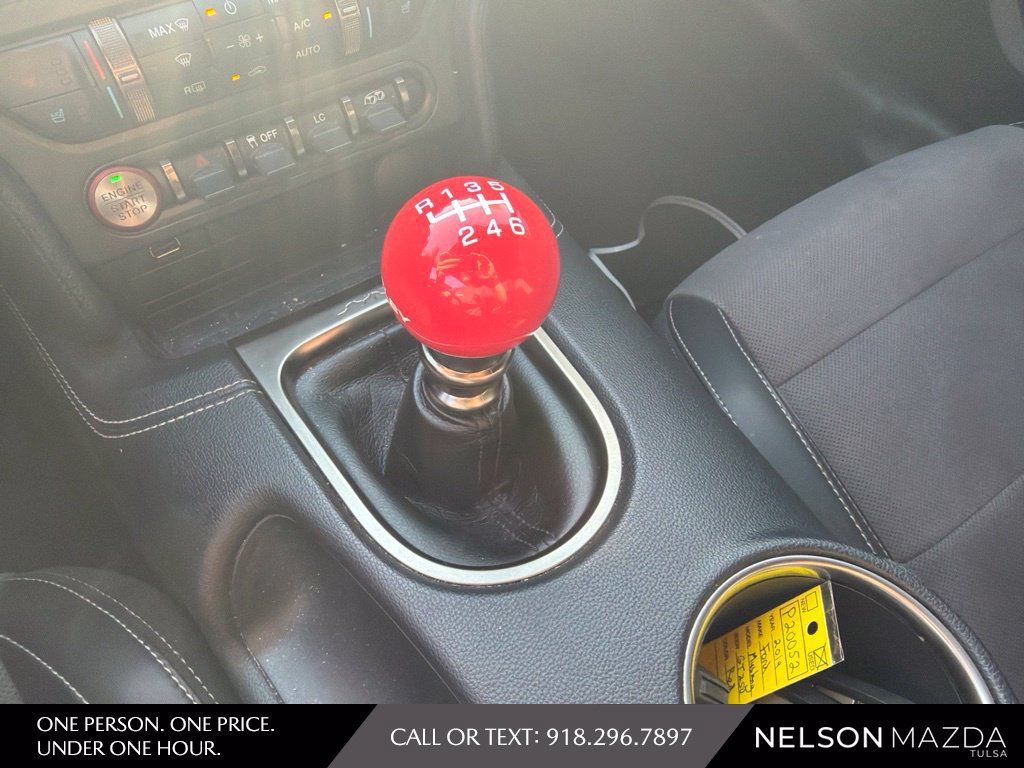 Used 2019 Ford Mustang Shelby GT350 w/ Technology Package RWD image 15