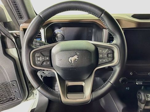 Used 2023 Ford Bronco Outer Banks AWD/4WD image 15