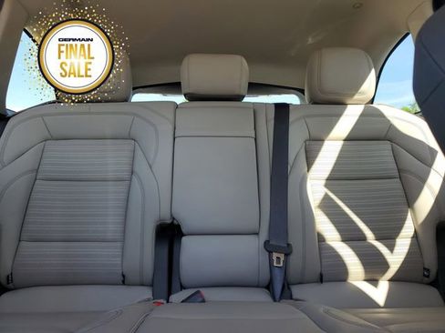 Certified 2024 Lincoln Nautilus Reserve w/ Equipment Group 202A image 26