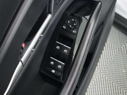 Certified 2025 MAZDA CX-30 AWD 2.5 S w/ Select Sport Pkg image 34