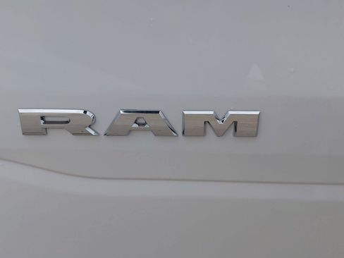 New 2026 RAM 1500 Laramie w/ Advanced Safety Group II AWD/4WD image 23