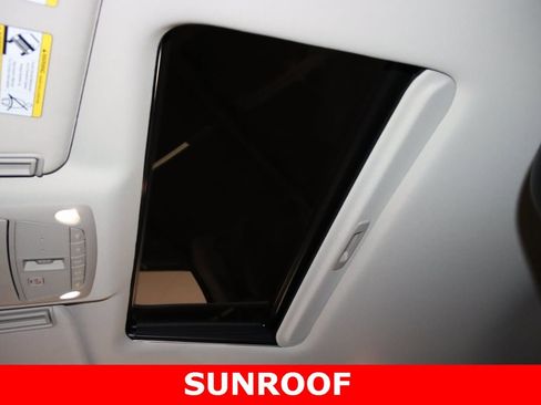 Used 2024 INFINITI QX80 Luxe image 13