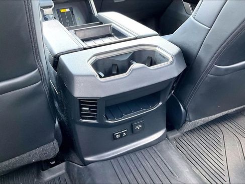 Used 2024 Toyota Tundra Limited w/ Power Package image 30