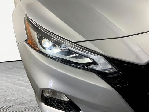 Used 2022 Nissan Altima 2.5 SR FWD image 30