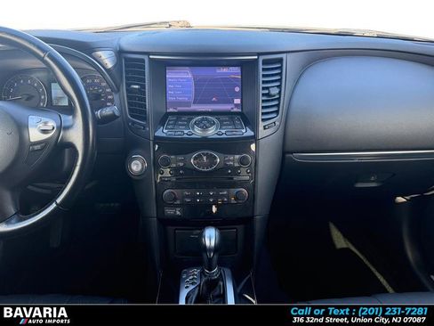 Used 2013 INFINITI FX37 AWD w/ Premium Pkg image 15