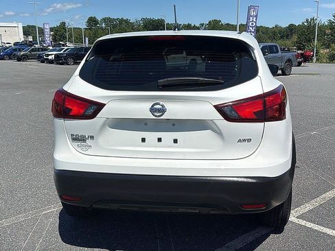 Used 2019 Nissan Rogue Sport S AWD/4WD image 7