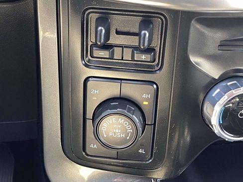 Used 2023 Ford F150 Lariat w/ Equipment Group 502A High image 28