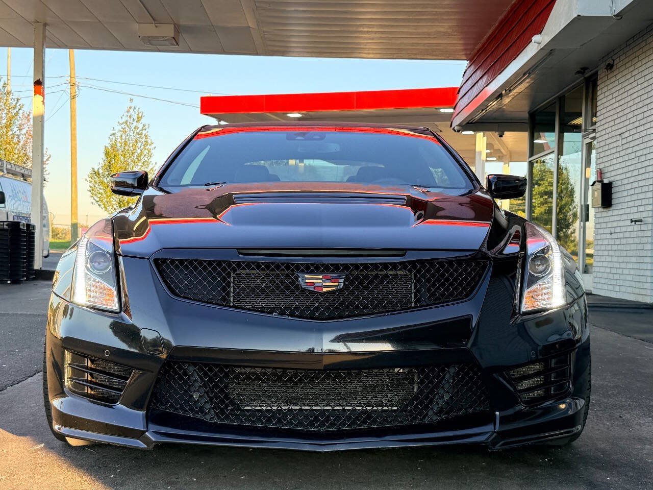 Used 2017 Cadillac ATS V w/ Luxury Package RWD image 7